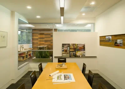 7011 Koll Center Parkway 03